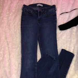 hollister low rise super skinny jeans